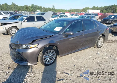 2020 Toyota Camry Le from USA, damaged, VIN 4T1C11AK9LU938183